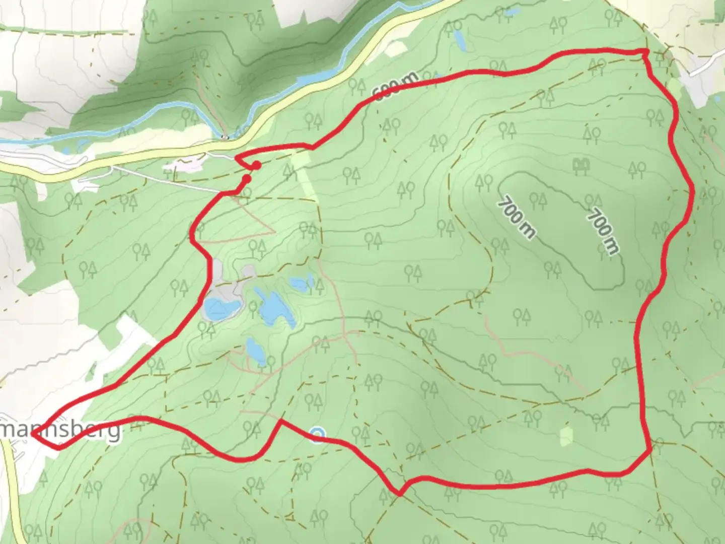 An image depicting the trail Gefrees Rundwanderweg and its surrounding area.