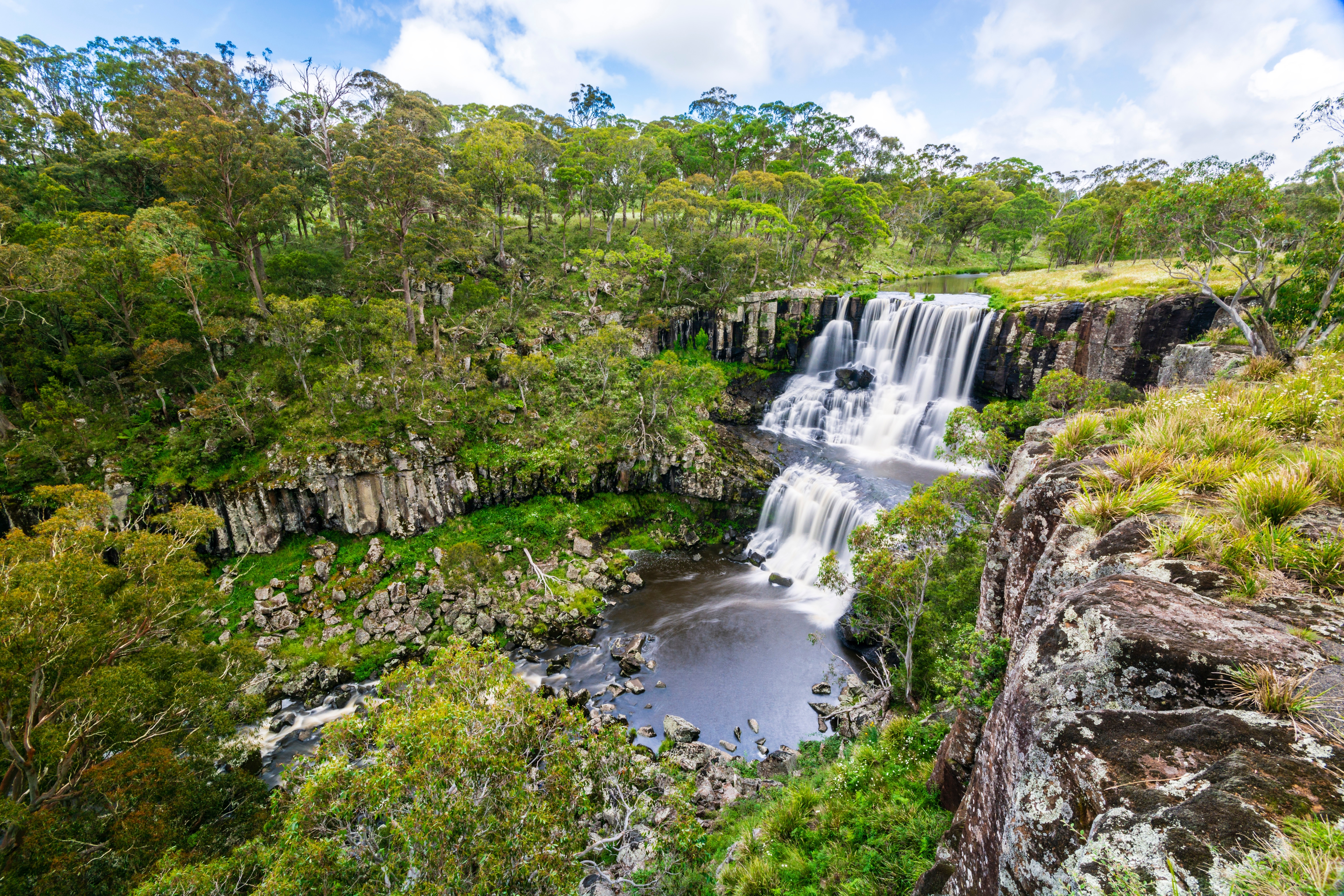 An image depicting the trail Guy Fawkes River National Park and its surrounding area.