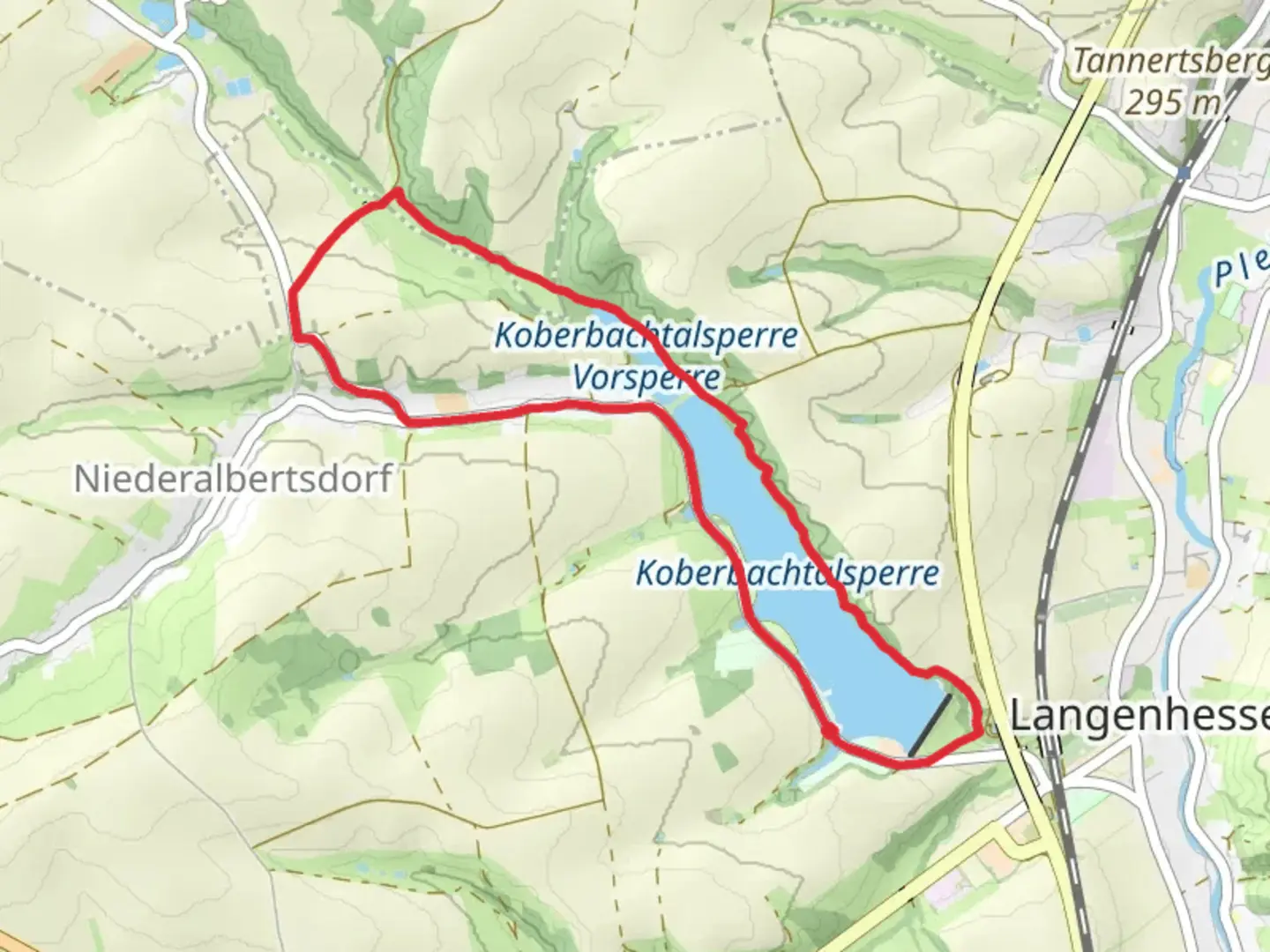 An image depicting the trail Koberbachtalsperre and Koberbachtalsperre Vorsperre Loop via Rundweg Talsperre and its surrounding area.