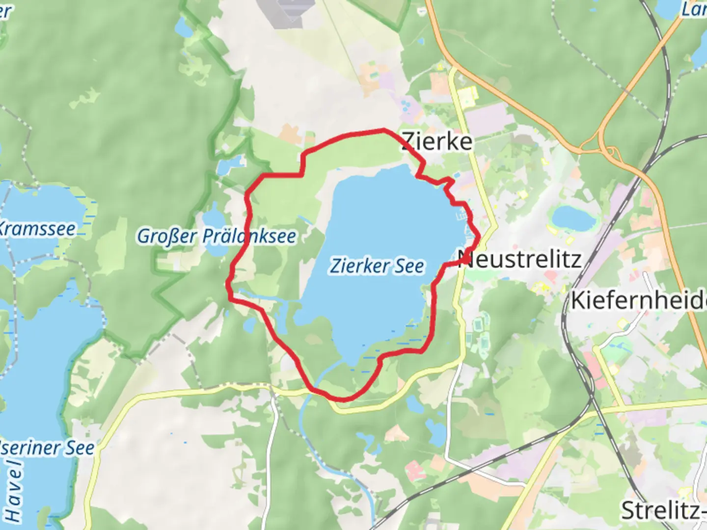 An image depicting the trail Zierker See via Mueritz Nationalpark Wanderweg and its surrounding area.