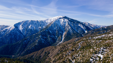 An image depicting the trail Grassy Hollow via Pacific Crest Trail and its surrounding area.