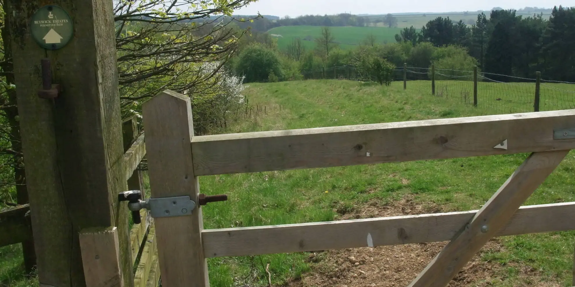 An image depicting the trail Brigstock to Gretton - Corby and its surrounding area.