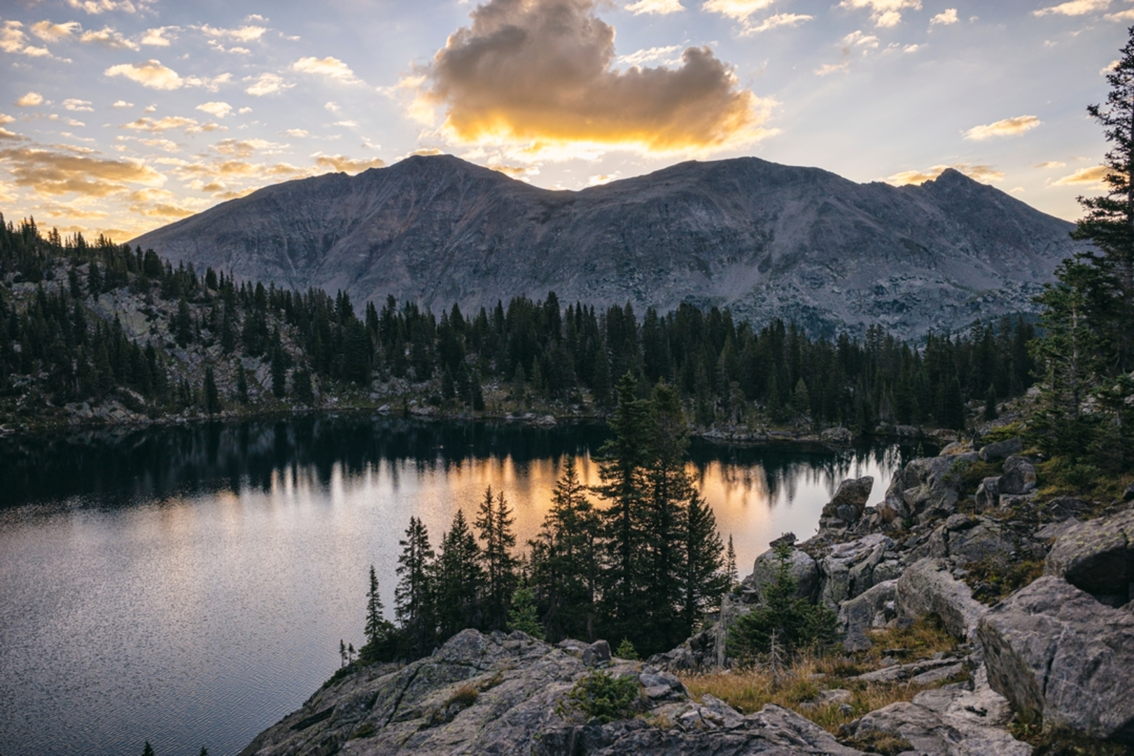 An image depicting the trail Lake Charles Trail and its surrounding area.