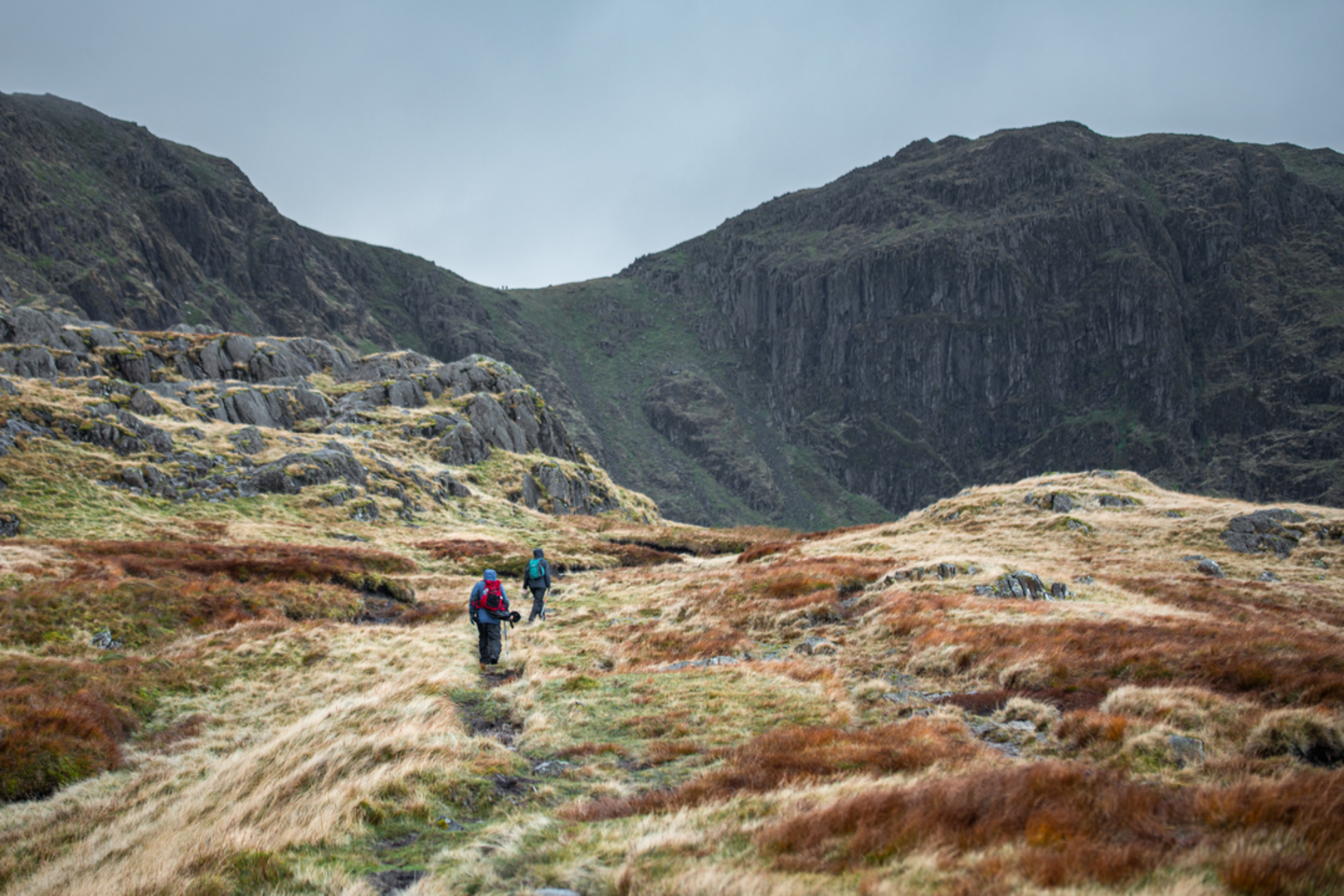 An image depicting the trail Hart Crag and its surrounding area.