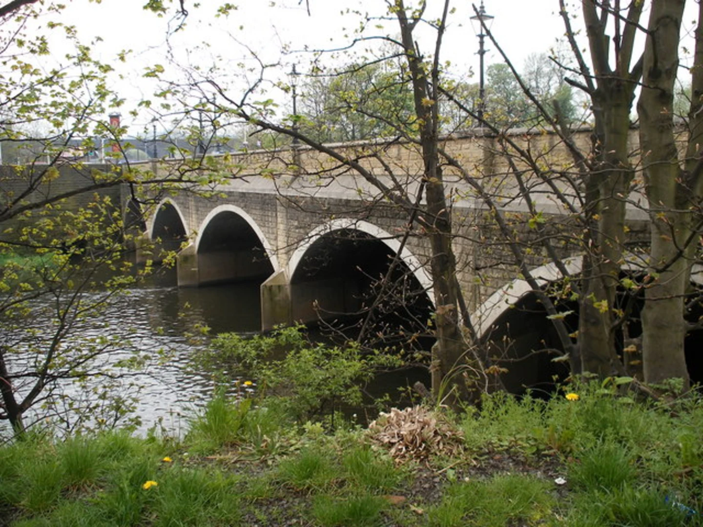 An image depicting the trail Calder and Hebble Navigation from Horbury Bridge and its surrounding area.