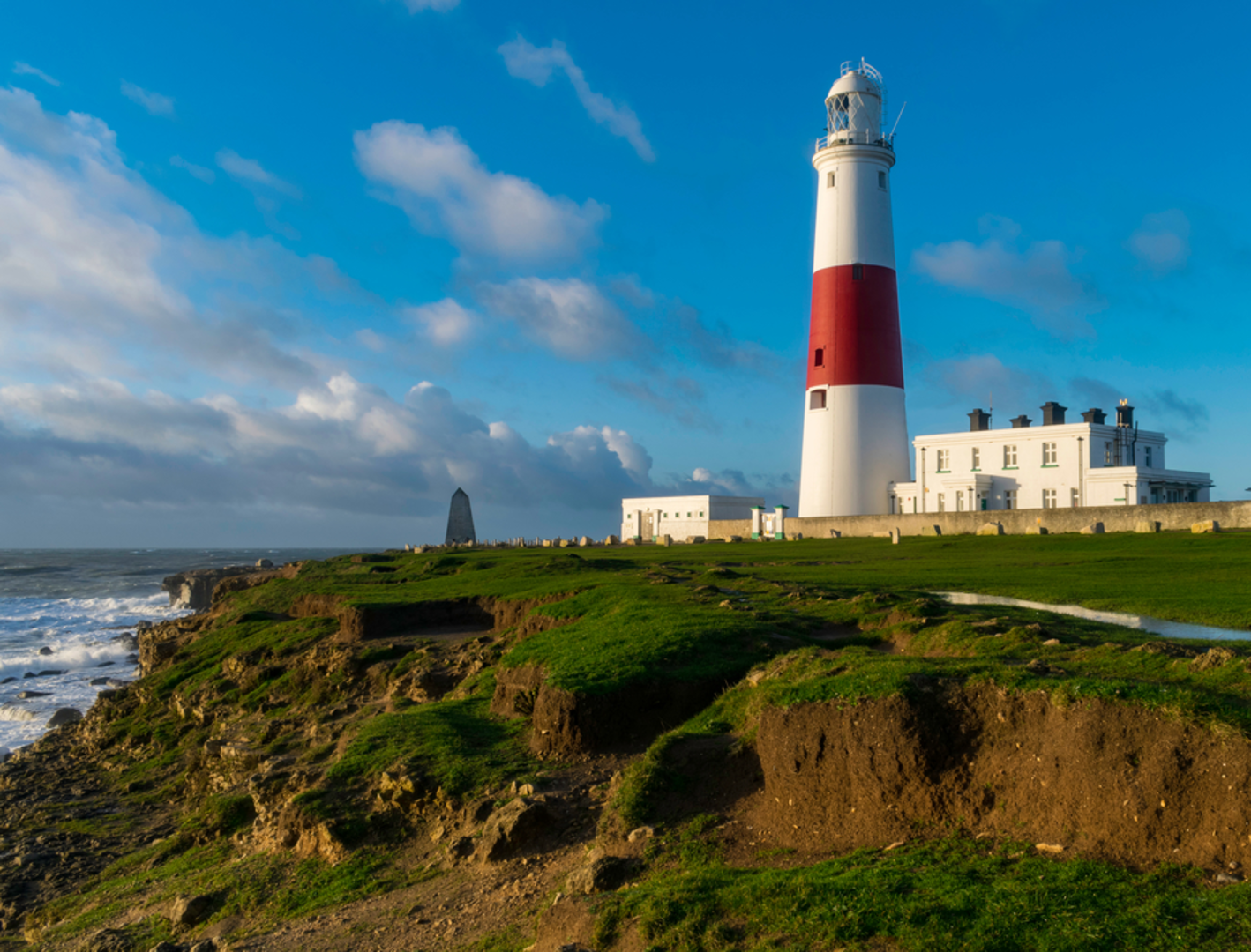 An image depicting the trail Legacy Trail 9 - Portland Bill Walk and its surrounding area.