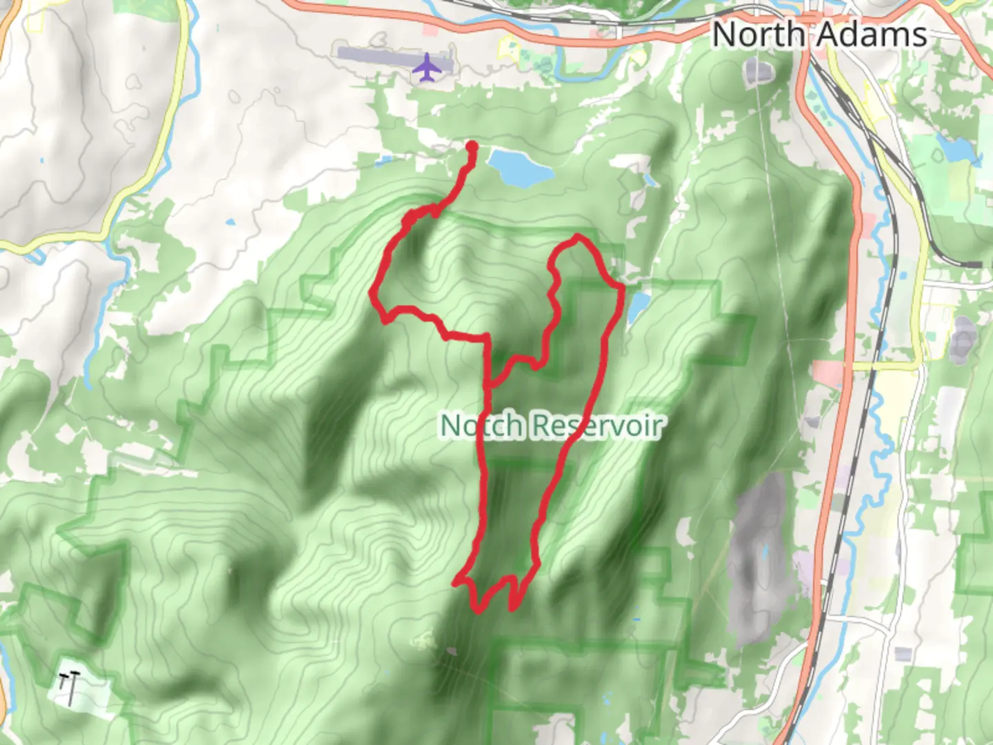 An image depicting the trail Mount Williams and Mount Fitch Loop Trail and its surrounding area.