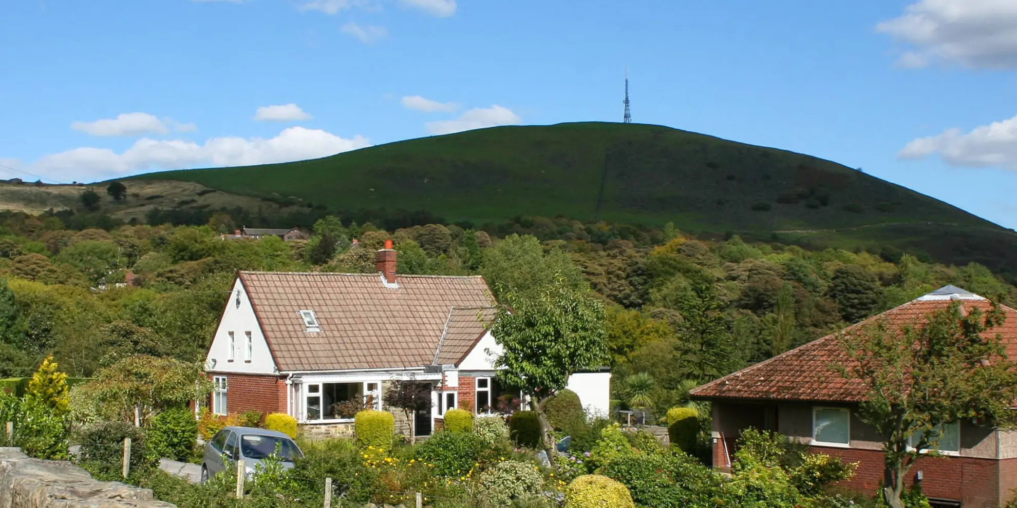 An image depicting the trail Tame Valley Way and its surrounding area.