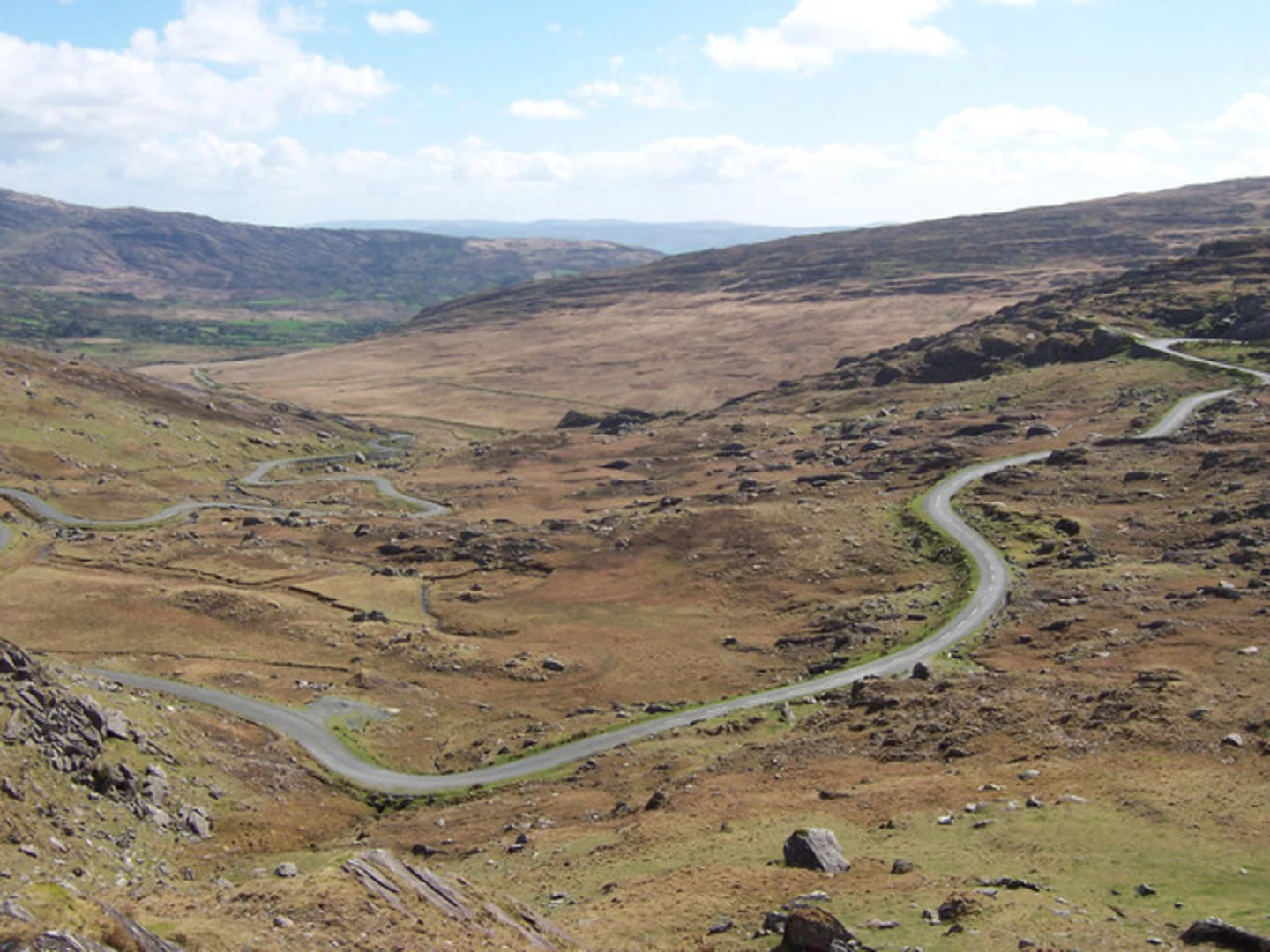 An image depicting the trail Knockeirky Walk from Healy Pass and its surrounding area.
