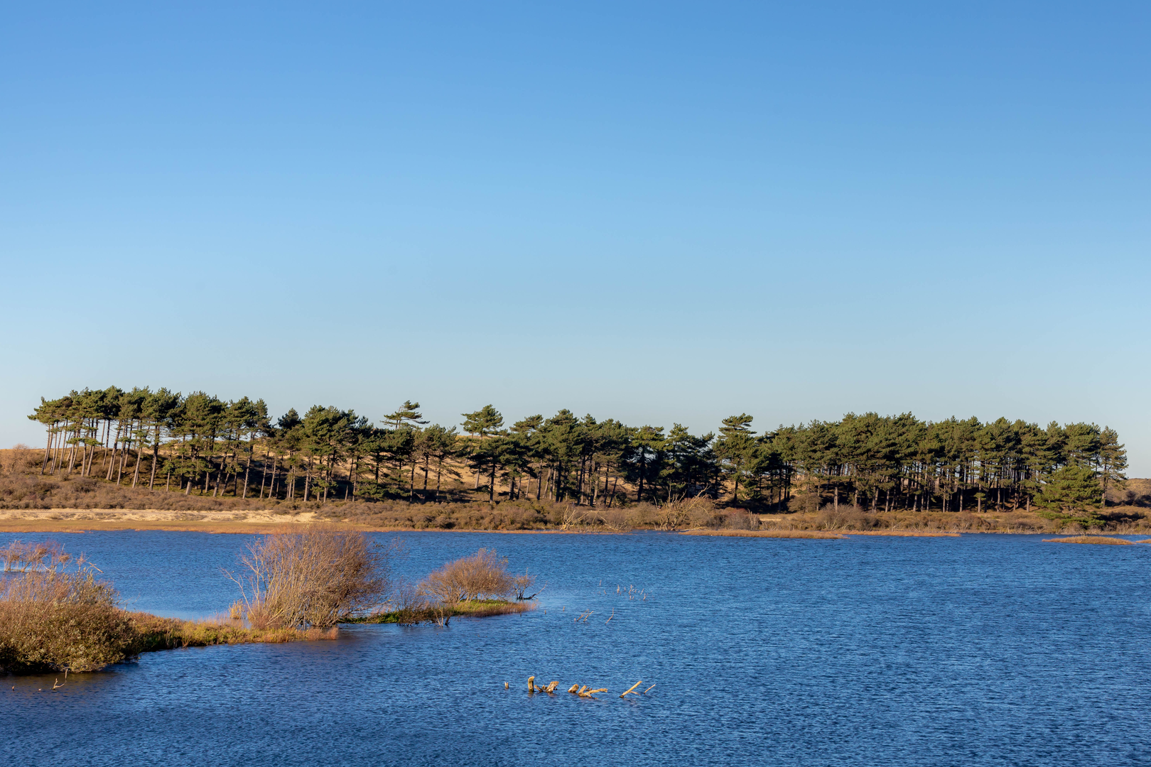 An image depicting the trail Spartelmeer, Vogelmeer and t Wed Loop and its surrounding area.