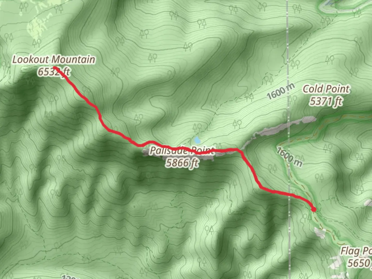 An image depicting the trail Lookout Mountain via Divide Trail and its surrounding area.