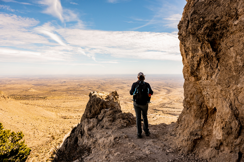An image depicting the trail The Bowl and Hunter Peak via Tejas and Juniper Trail and its surrounding area.