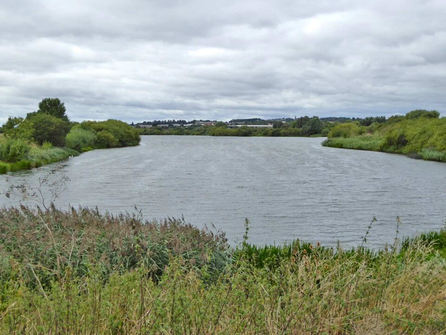 An image depicting the trail Duston Mill Reservoir and Grand Union Canal and its surrounding area.