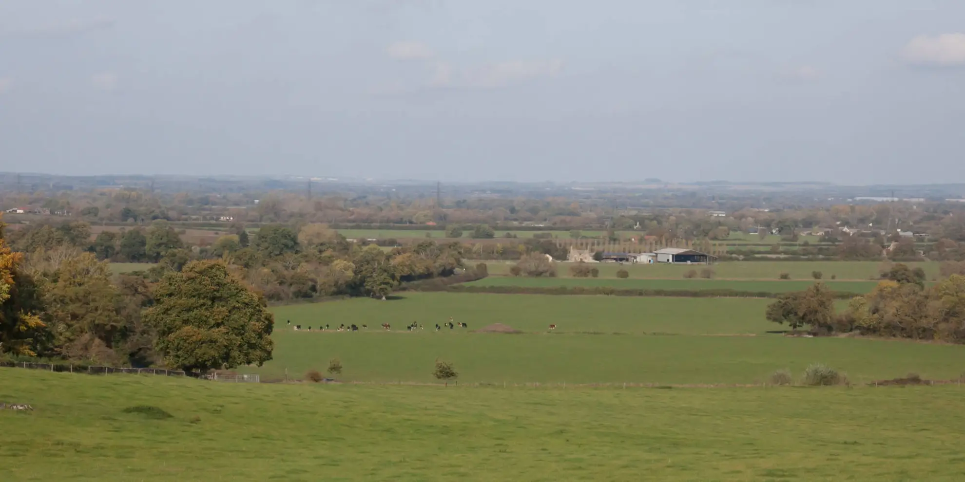 An image depicting the trail Faringdon Folly - Buckland Warren and Hatford and its surrounding area.
