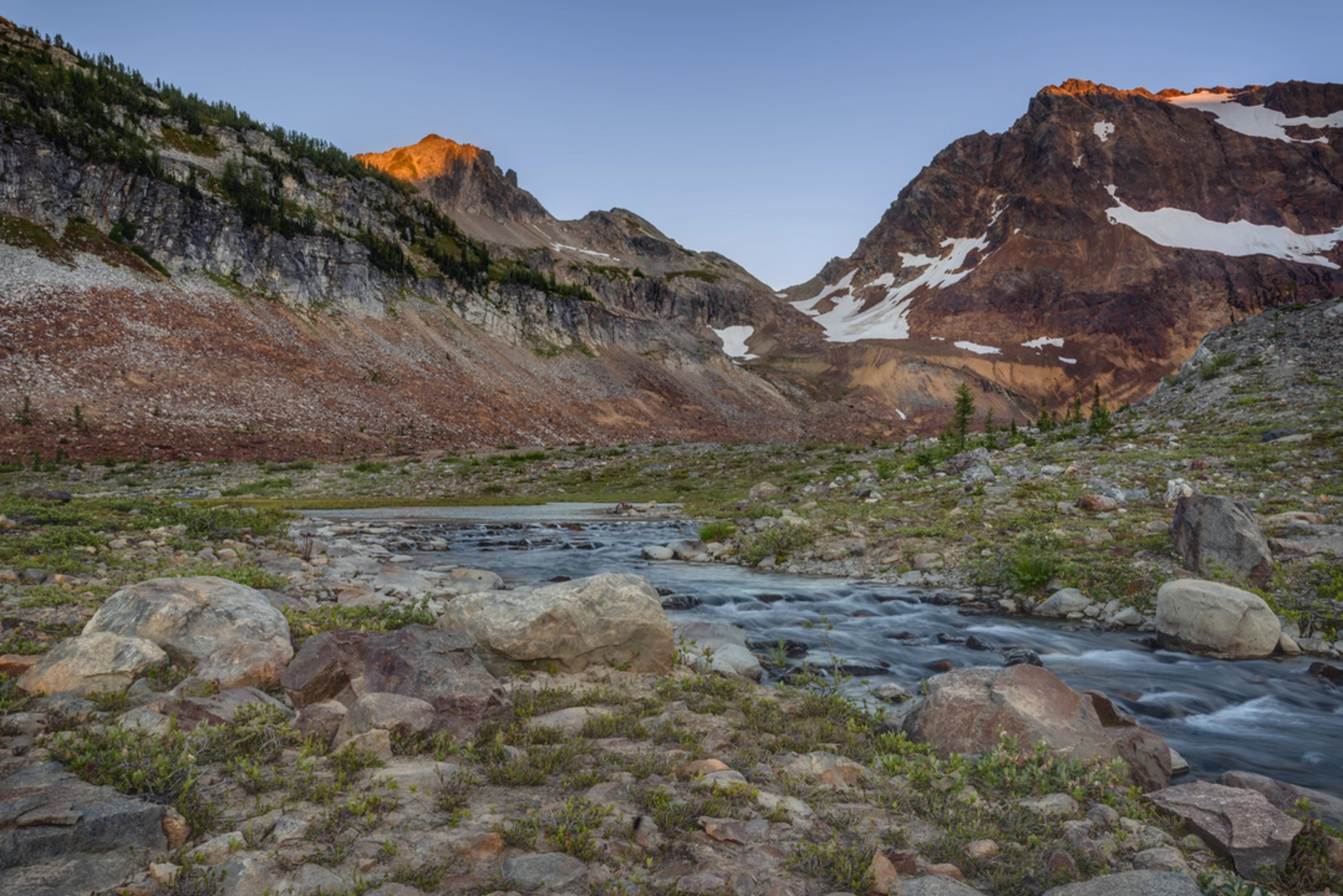 An image depicting the trail Miners Cabin via Hart Lake - Lyman Lake and Image Lake and its surrounding area.