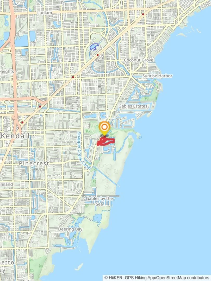 An image depicting the trail Center Lake and Royal Palm Lake Loop and its surrounding area.