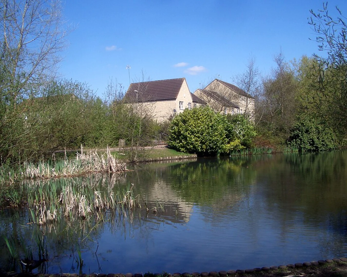 An image depicting the trail Garth Park and Langford Orchard Loop and its surrounding area.