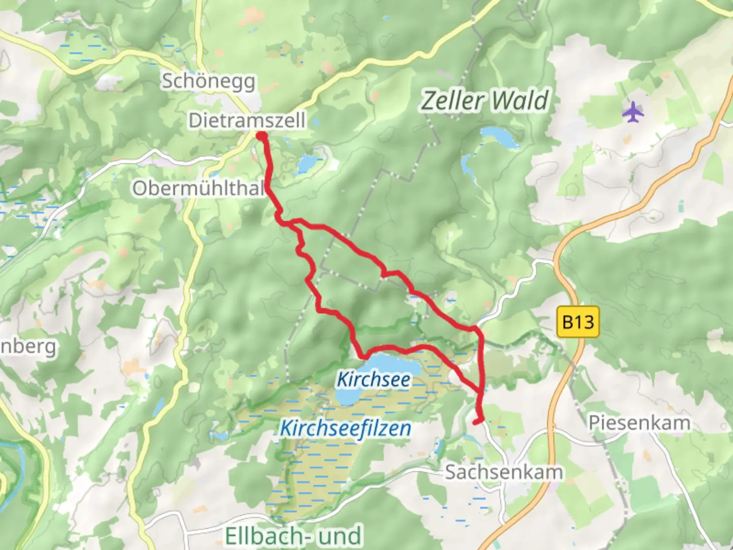 An image depicting the trail Kirchsee via Voralpiner Jakobsweg and its surrounding area.