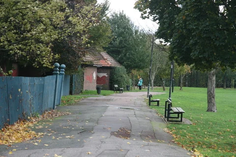 An image depicting the trail New Beckton Park and Gallions Point and its surrounding area.