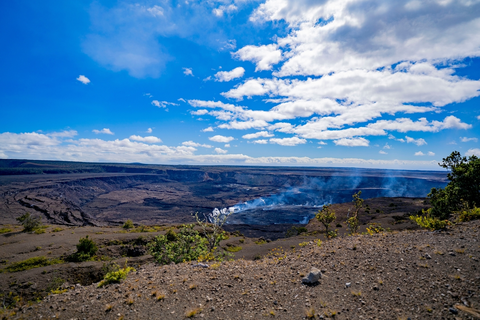 An image depicting the trail Mauna Iki Trail via Footprints Trail and its surrounding area.