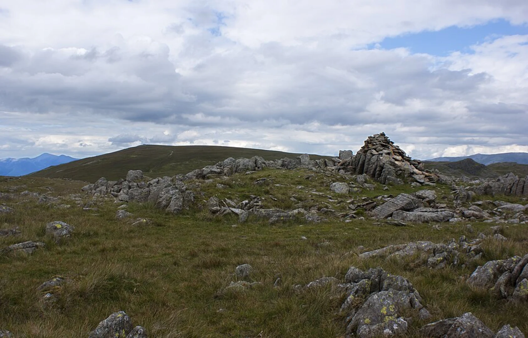 An image depicting the trail Blea Rigg, Sergeant Man, Thunacar Knott and Loft Crag Loop and its surrounding area.