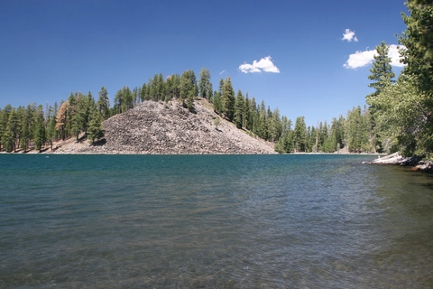 Bathtub and Butte Lake Loop Trail