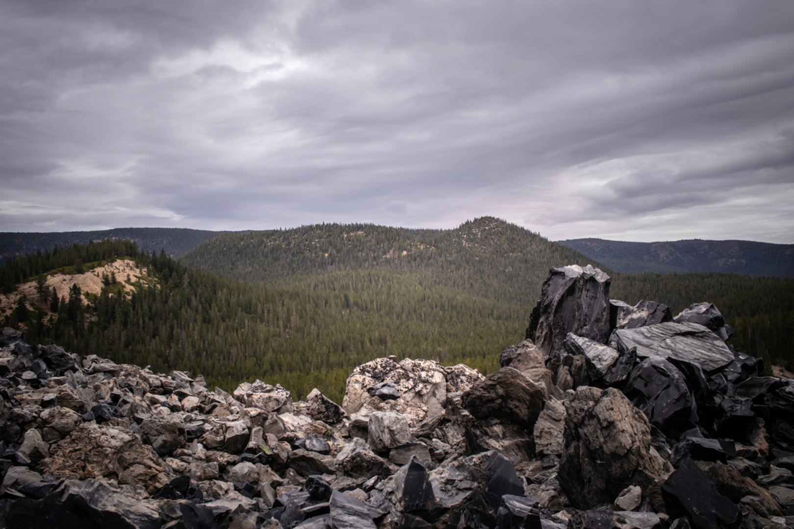 An image depicting the trail Big Obsidian Flow Trail and its surrounding area.