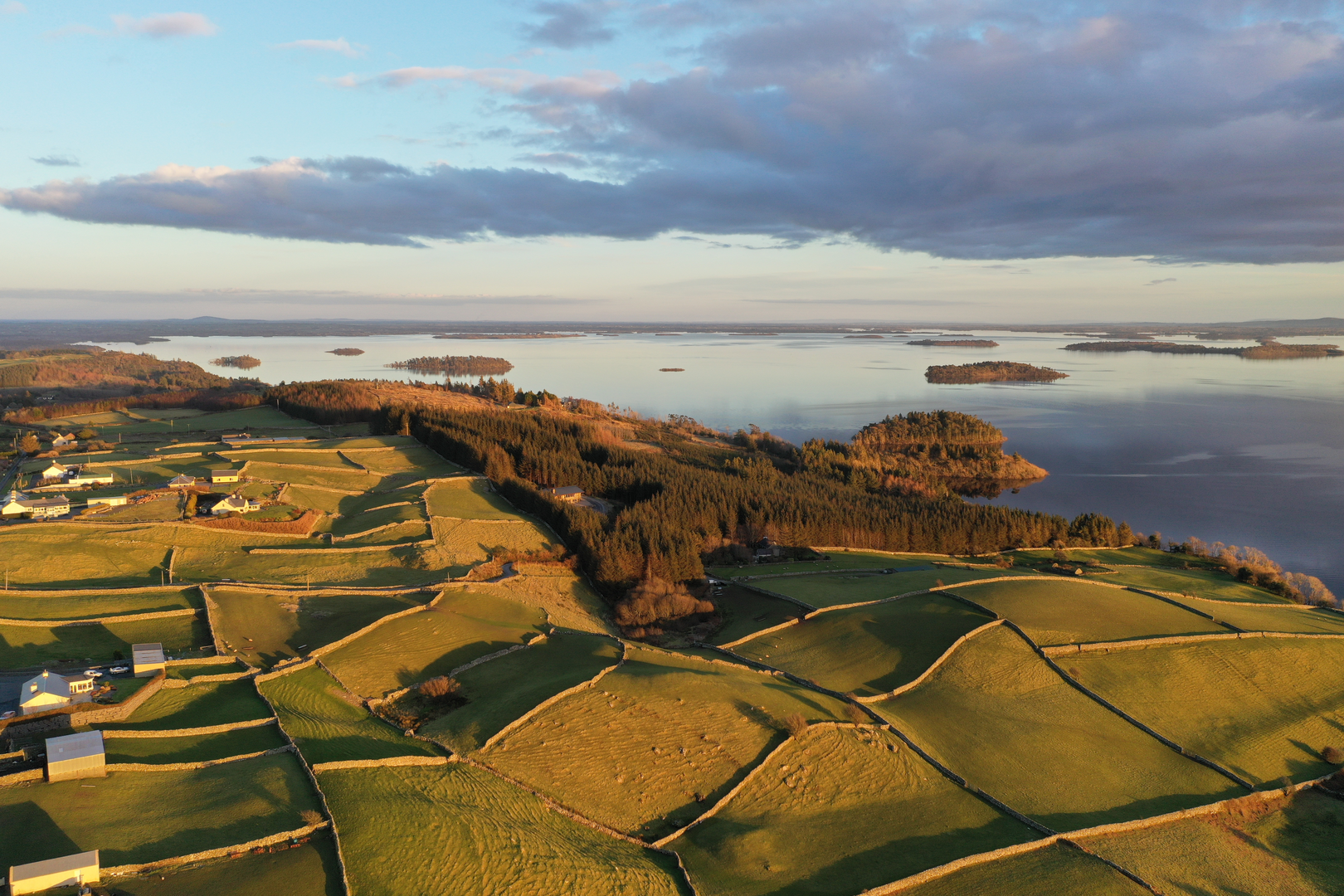 An image depicting the trail Clonbur Trail and its surrounding area.