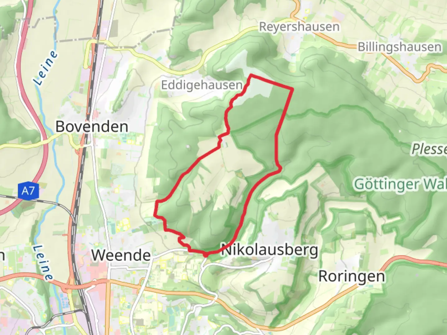 An image depicting the trail Plesse Menschenrechspfad and its surrounding area.