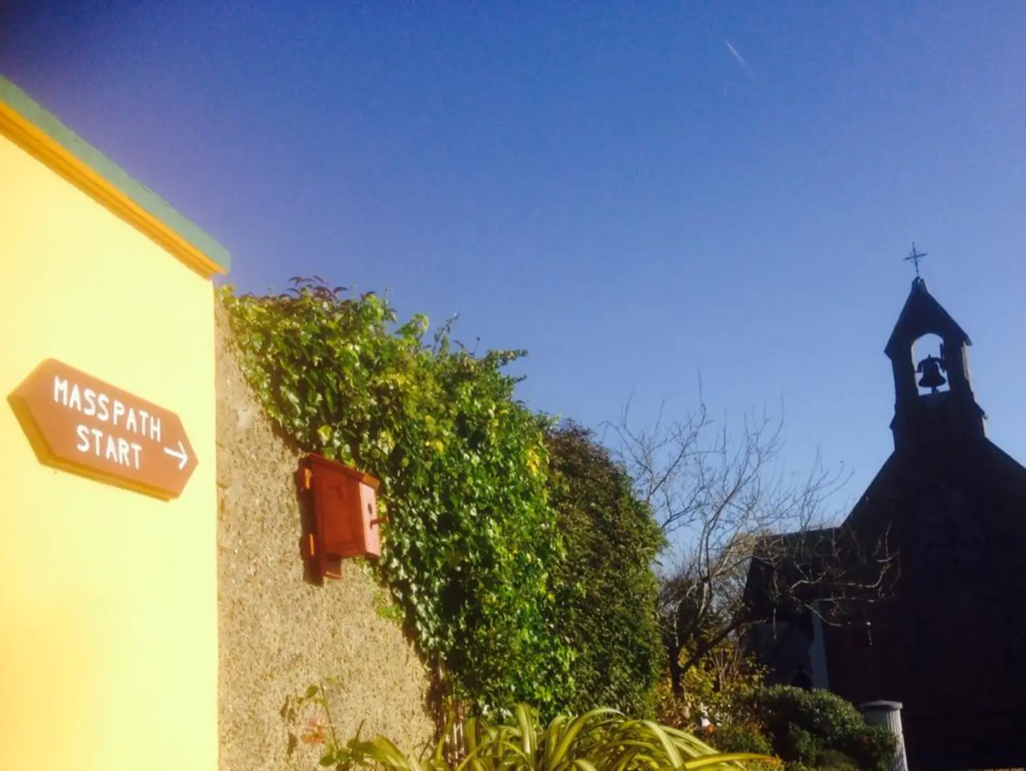 An image depicting the trail Killoscully Mass Path Looped Walk and its surrounding area.