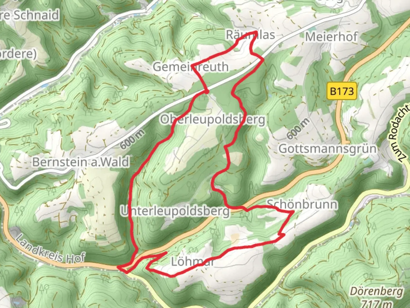 An image depicting the trail Oberland Weg and its surrounding area.