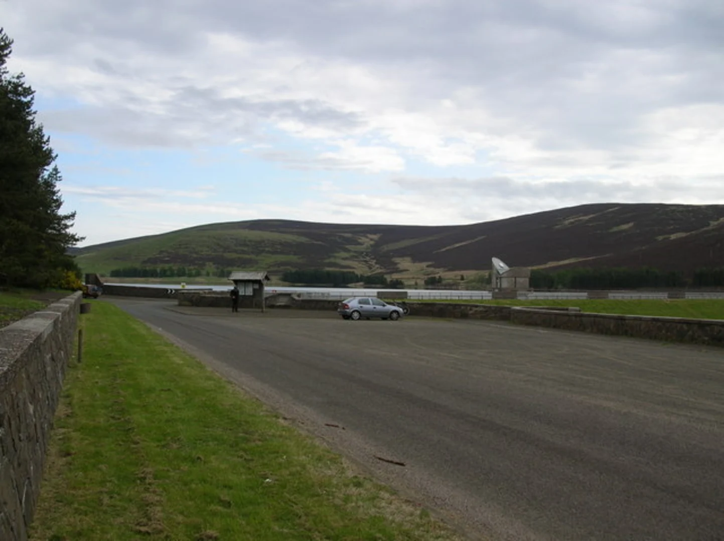 An image depicting the trail Backwater Reservoir Loop and its surrounding area.
