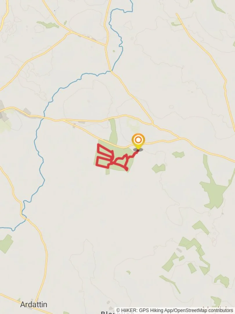 An image depicting the trail Rathwood Fox's Park Trail and its surrounding area.