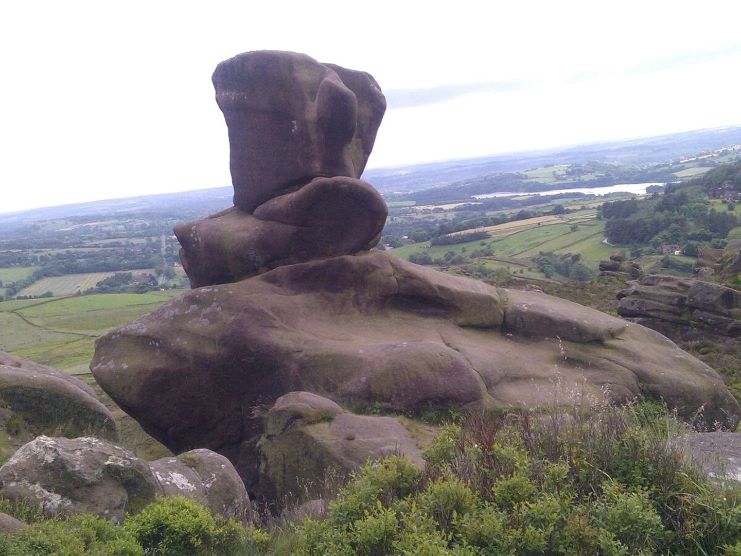 An image depicting the trail Ramshaw Rocks Loop and its surrounding area.