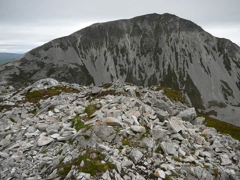 An image depicting the trail Mackoght and An Errigal Loop and its surrounding area.