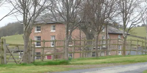 An image depicting the trail Newtown - Y Drenewydd - Bettws Cedewain Circular and its surrounding area.
