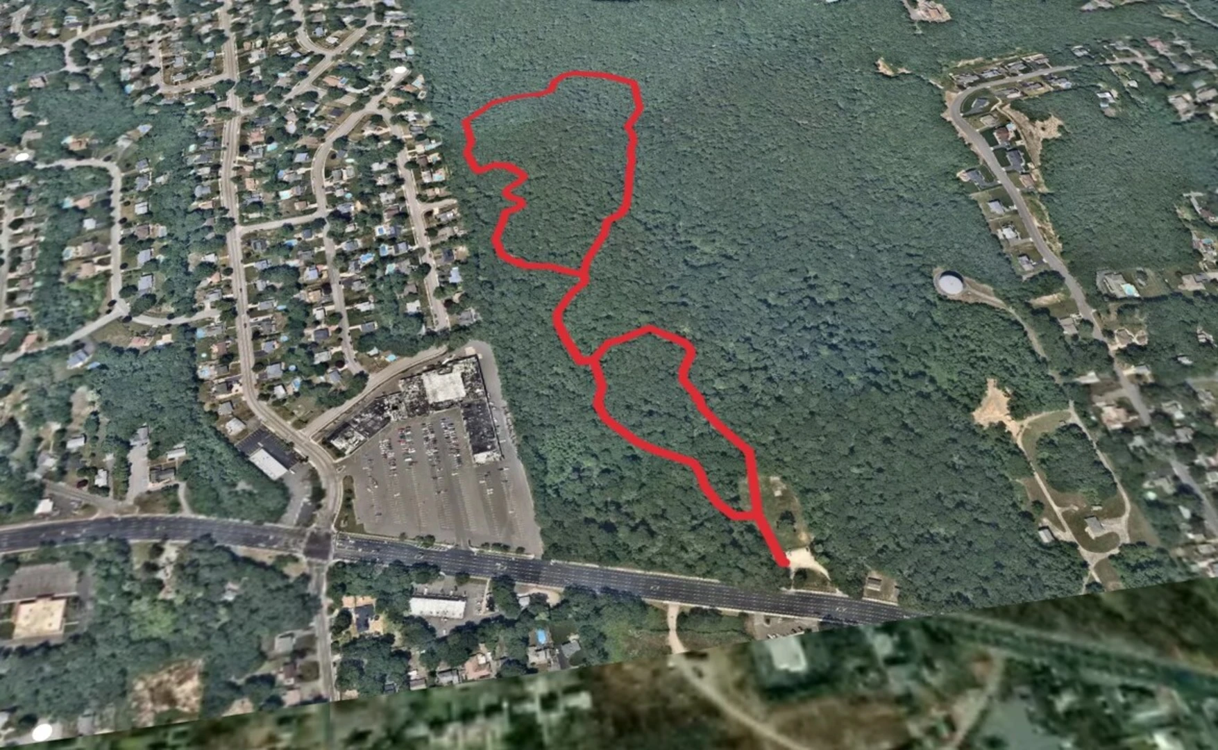 An image depicting the trail Farmingville Hills County Park Short Loop Trail and its surrounding area.