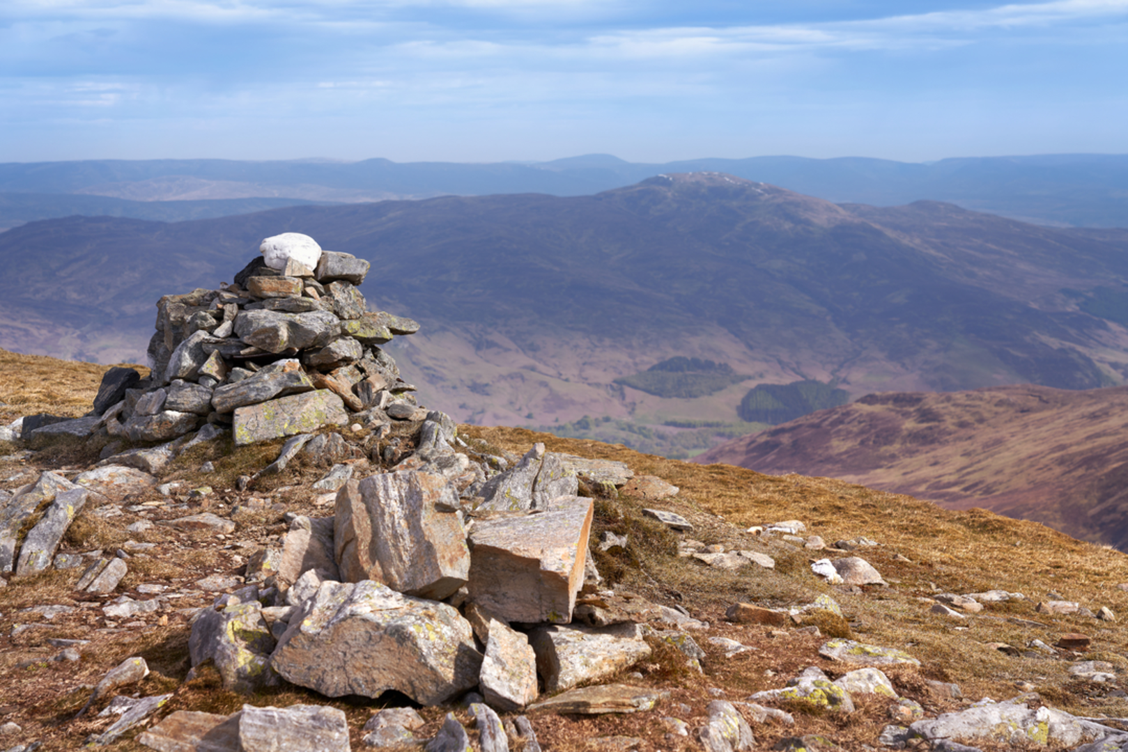 An image depicting the trail Beinn a' Chuallaich Peak and its surrounding area.