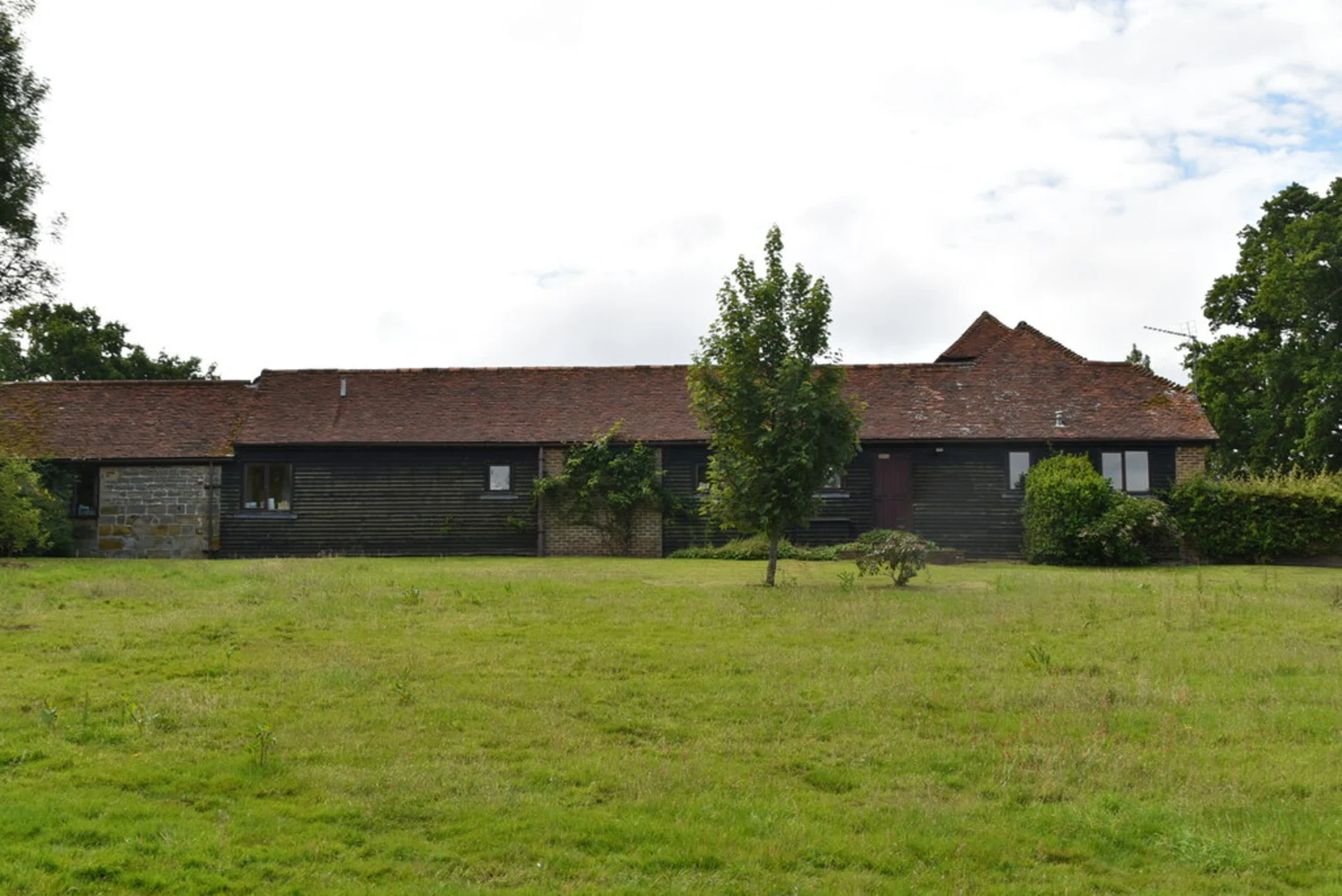 An image depicting the trail Mitchelswood Farm and Founthill Wood and its surrounding area.