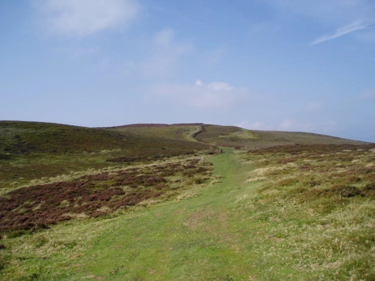 An image depicting the trail Kington to Knighton Walk and its surrounding area.