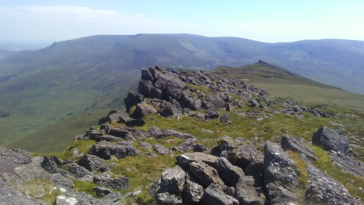 Knocksheegowna and Knockanaffrin