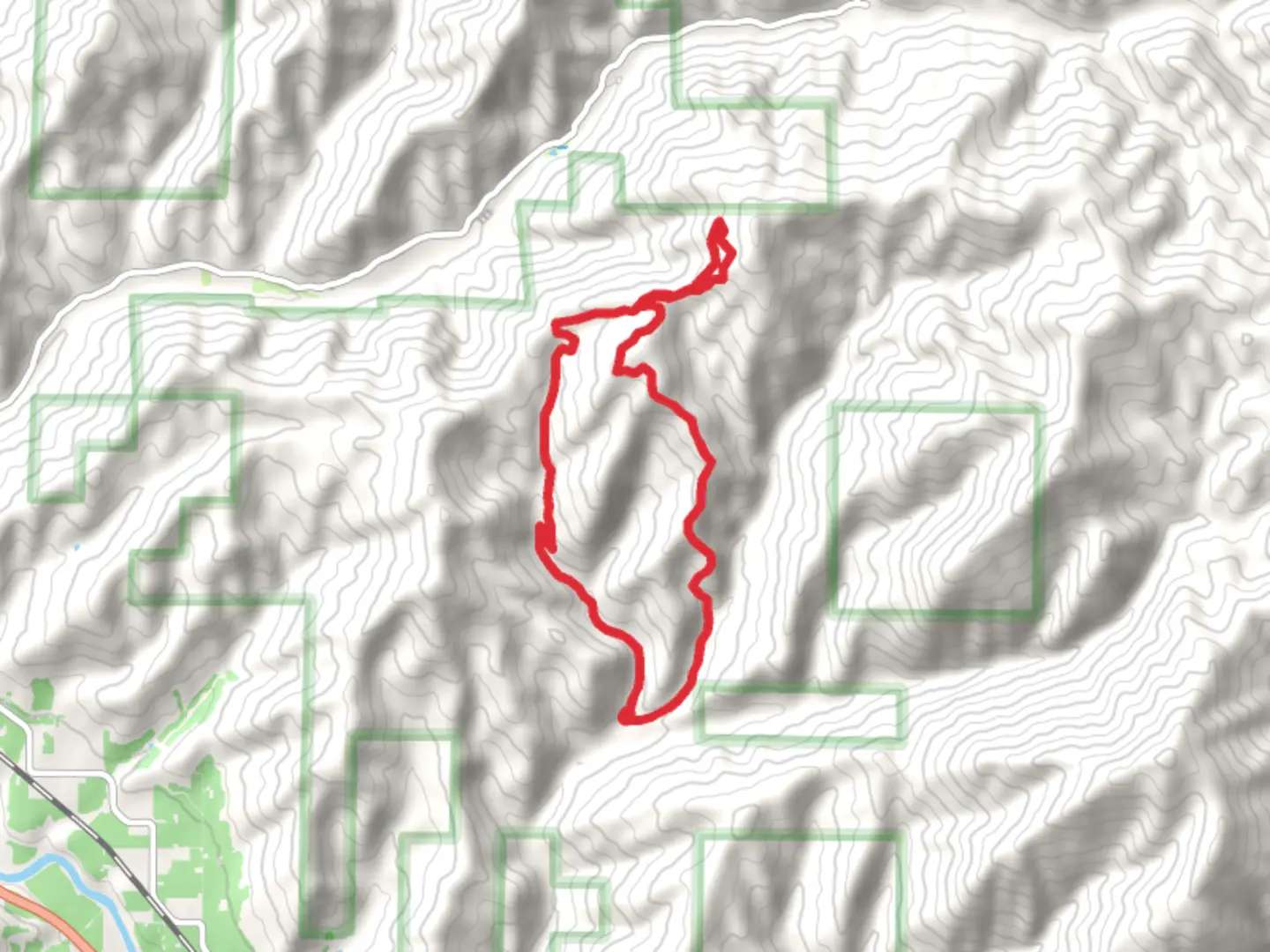 An image depicting the trail Tres Hombres Loop and its surrounding area.