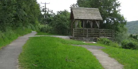 An image depicting the trail Derwent Valley Heritage Way and its surrounding area.