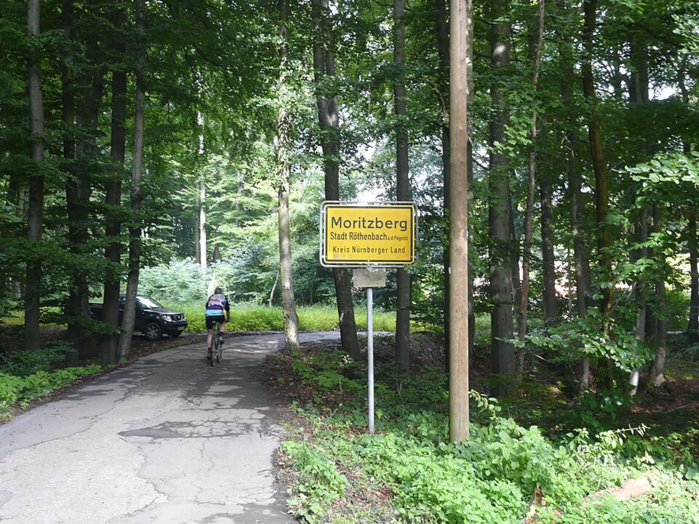 An image depicting the trail Rückersdorf to Moritzberg Walk and its surrounding area.