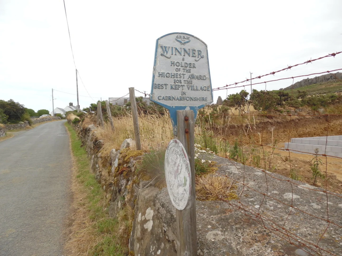 An image depicting the trail Mynydd Penarfynydd from Rhiw and its surrounding area.