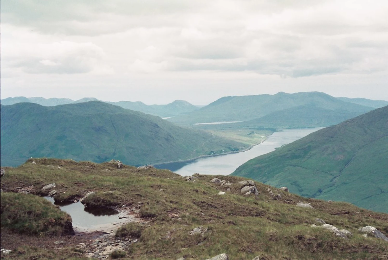 An image depicting the trail Maumtrasna & Devilsmother Mountain Loop and its surrounding area.