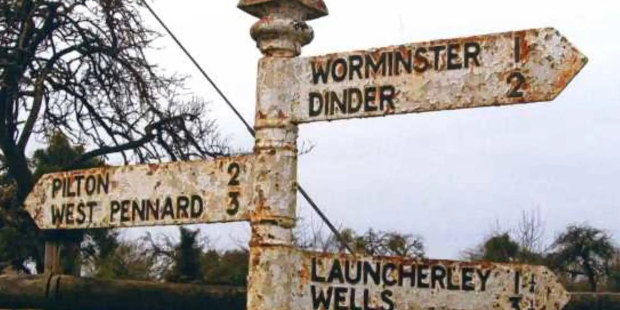 An image depicting the trail North Wootton and Worminster from Wells and its surrounding area.