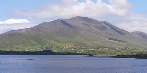 An image depicting the trail Knocknadobar and its surrounding area.