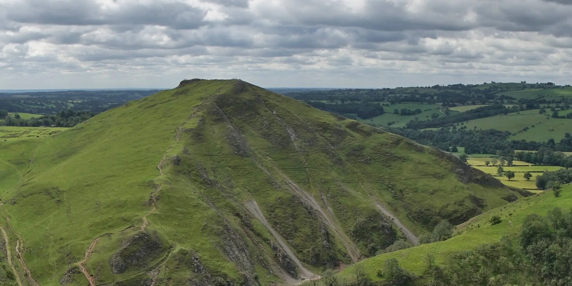 An image depicting the trail Thorpe Cloud and The Dove Valley and its surrounding area.