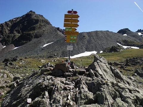 Sertig Pass Trail